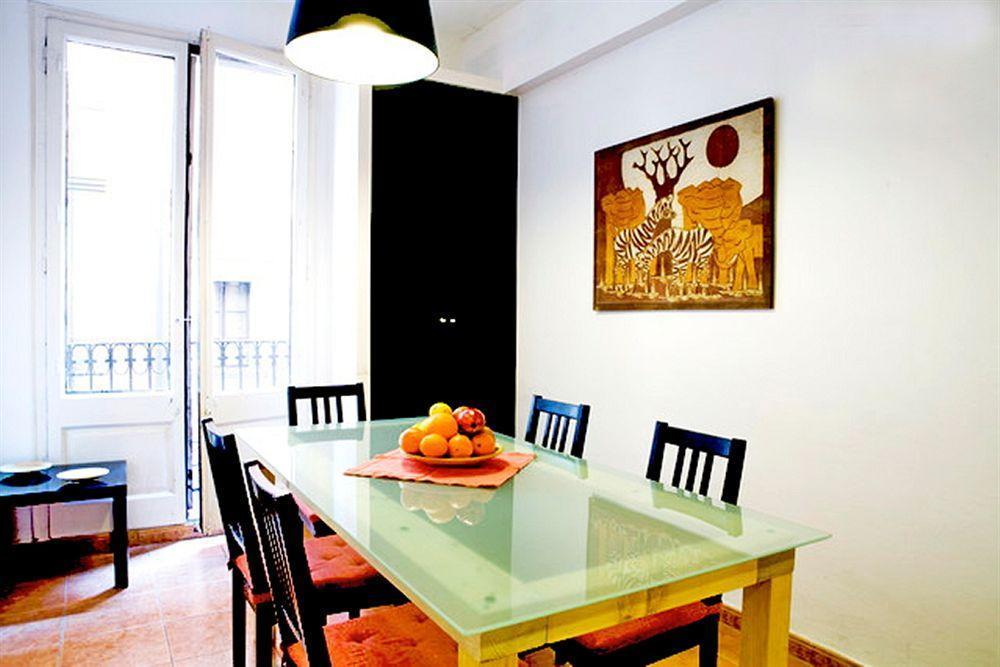 Vidre Home - Plaza Real บาร์เซโลนา ภายนอก รูปภาพ