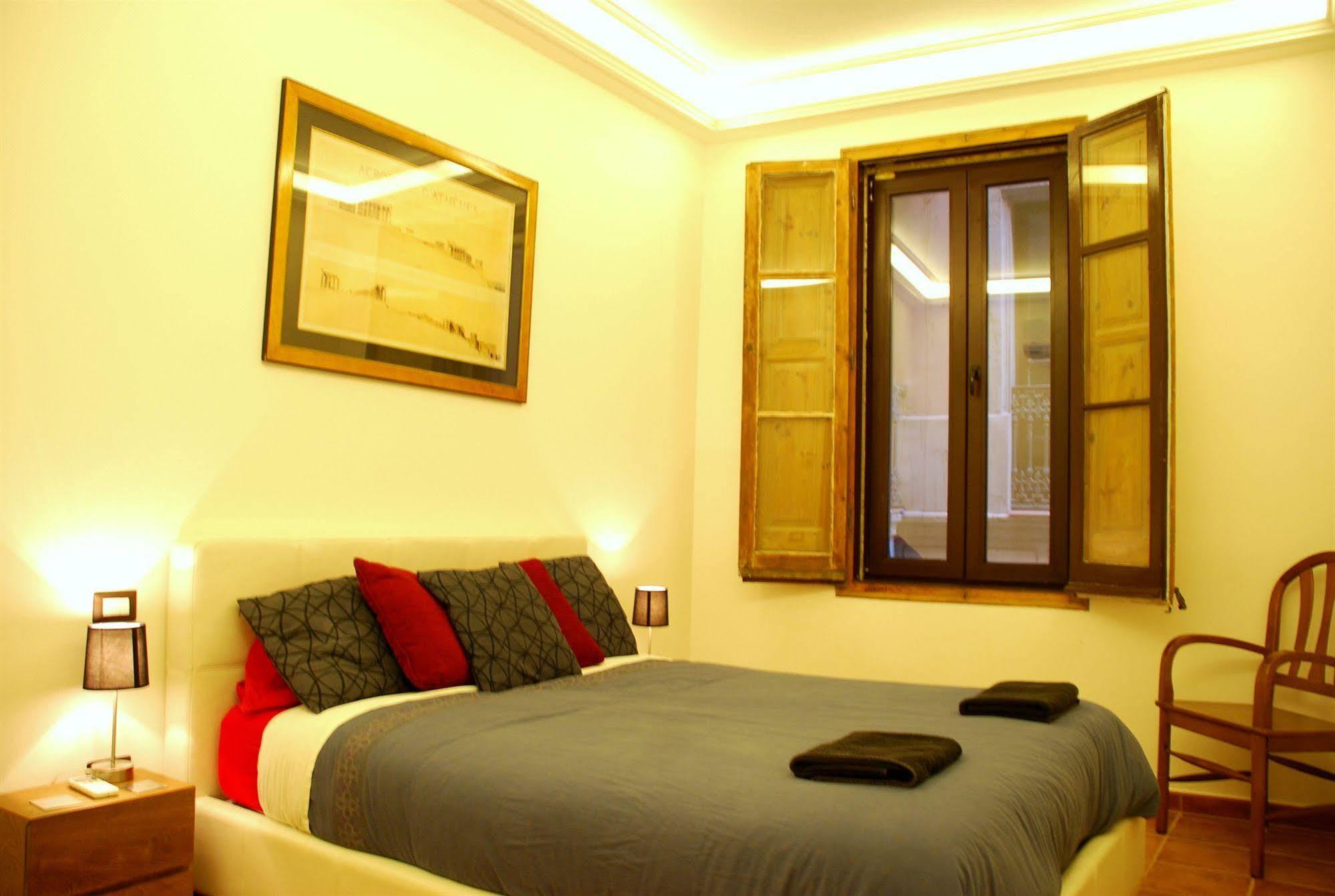 Vidre Home - Plaza Real บาร์เซโลนา ภายนอก รูปภาพ