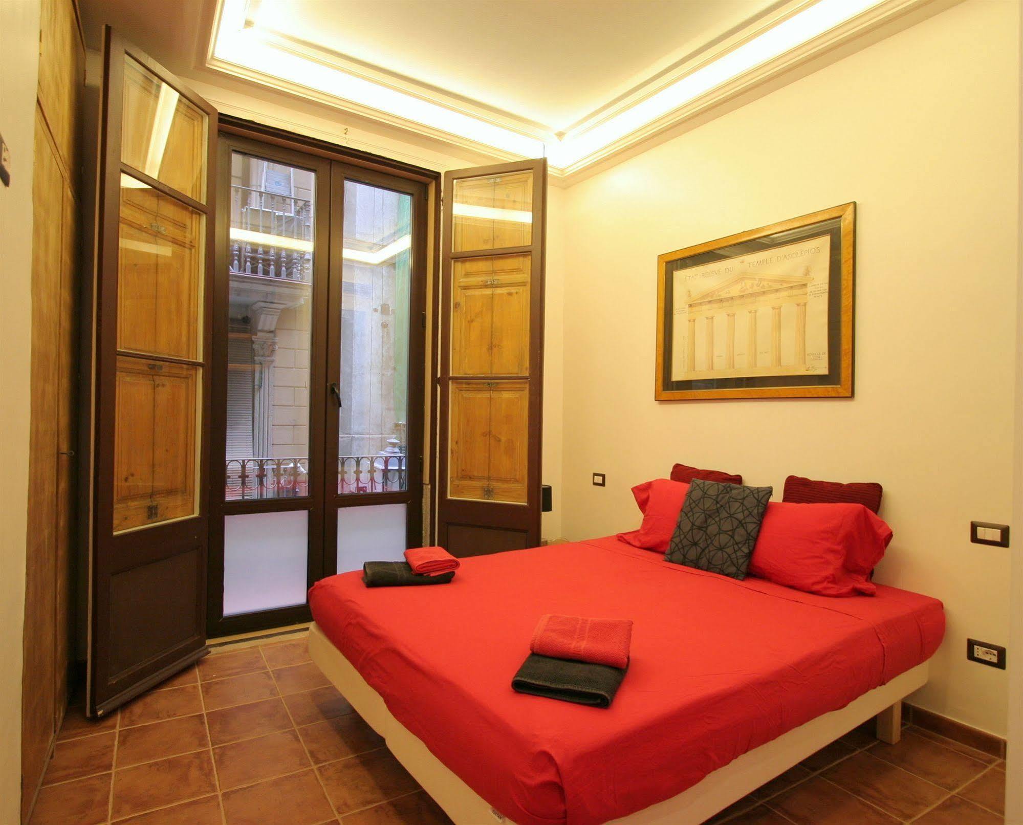 Vidre Home - Plaza Real บาร์เซโลนา ภายนอก รูปภาพ
